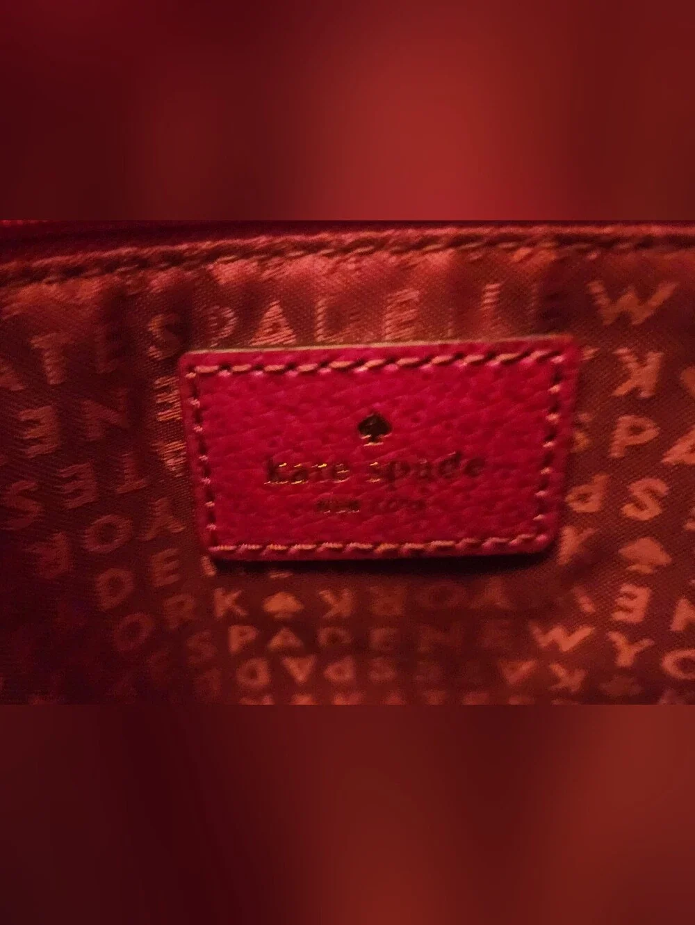kate spade Leather magenta dome satchel with gold hardware PERFECT CONDITION